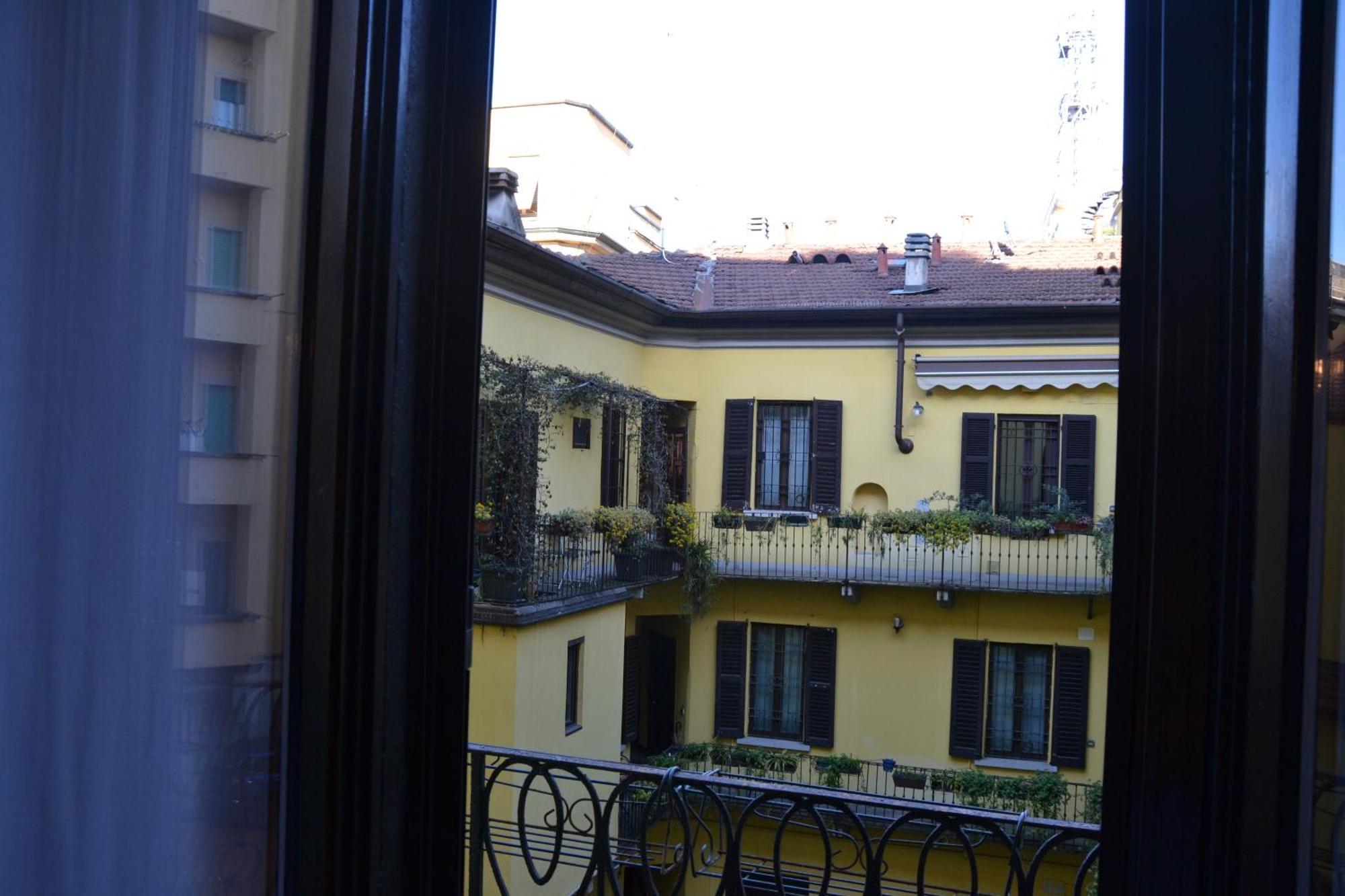 Bubi House Porta Romana Милан Экстерьер фото